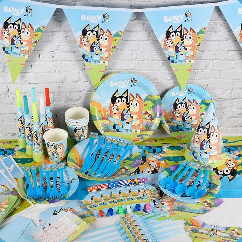 Fournitures de fête d'anniversaire de chien Bluey de dessin animé, bannière, assiette en papier, tasse en papier, tissu, ensemble de sensation de confrontation, décorations d'anniversaire